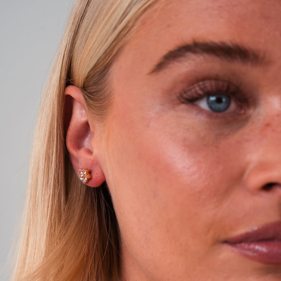 Flower Stud